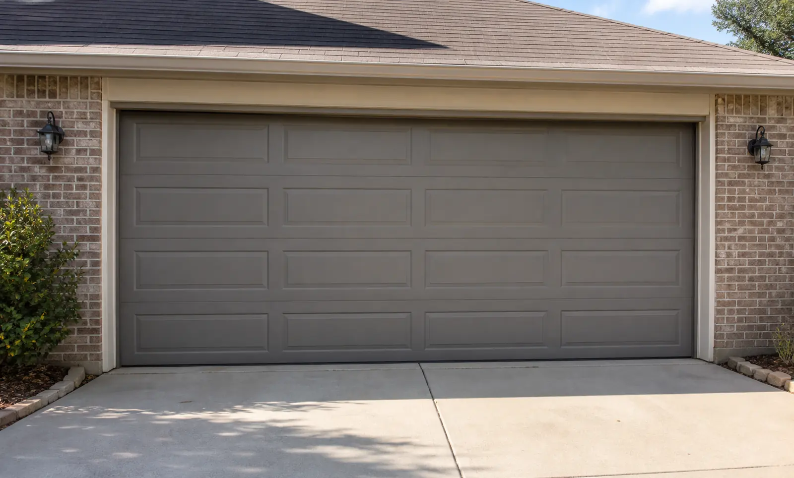 Garage door repair after service in Channelview